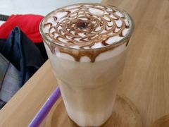 -Rabbit Cafe私房西餐甜点咖啡(栖霞路店)