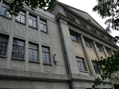 -上海市第八中学