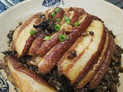 土碗烧白-味老大土碗菜(中山三路店)