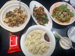 -五谷丰登农家院·地道胶东菜·海鲜烧烤(威海店)