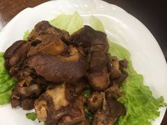 -津鲁园饭店