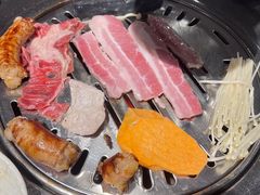 -炽城·烤肉名家(鸿达中央广场店)