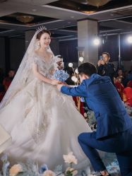 -伯瓷皇后婚纱艺术空间