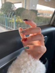 -纤贝儿美甲·科技美肤