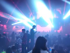 -SPACE(欢乐颂购物中心店)