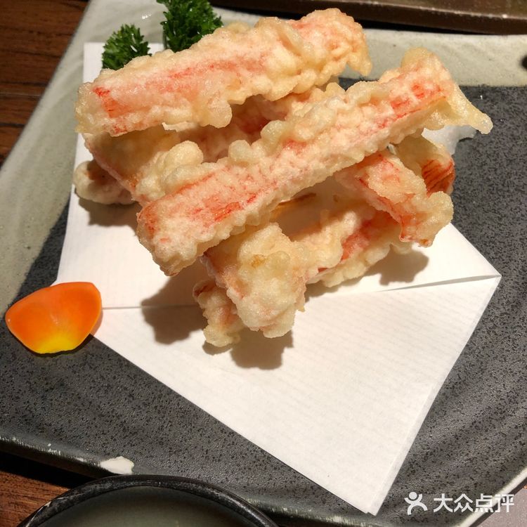 芒果鳗鱼寿司,鳗鱼柔嫩,芒果清甜