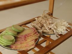 -阿昌白族石板烧·菌锅(大理古城店)