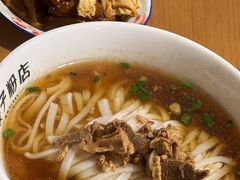-矮子粉店1985·长沙米粉(湘春路店)