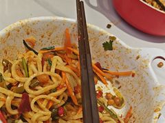 -沁麦源过桥米线(总店)