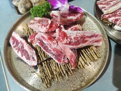 -围炉肉舍丹东海鲜烤肉·烤活鳗(步行街店)