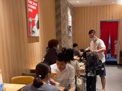 等位区-遇见小面(东方宝泰店)