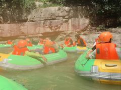 -雅鲁激流探险漂流