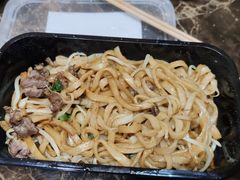 -潮发潮汕牛肉店(龙洞店)