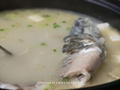 -土砂锅生态山庄·非遗砂锅雅鱼