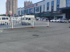 -华威西营里农产品批发市场
