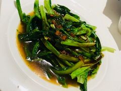 -国际青年会议酒店-苏莱斯餐厅