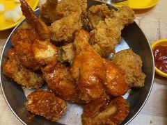 -BHC炸鸡(明洞总店)