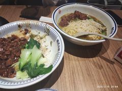 -遇见小面(深圳中心书城店)