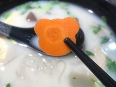 -鸭小妹鸭血粉丝(老门东店)