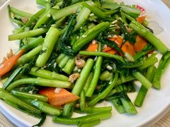 -小船渔村•大连菜•大连焖鱼(黄河路店)