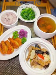 -臻康乃馨月子中心(集美店)