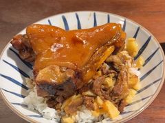 -红猪卤肉饭(大西洋美食城店)