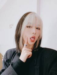 -东秀护肤造型