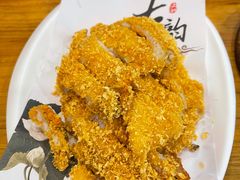 -老东镇啤酒屋海鲜加工·蒸汽海鲜·海鲜烧烤(台东店)