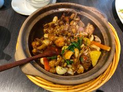 啫啫牛蛙煲-鹊玥·粤菜小馆(汇智国际商业中心店)