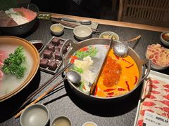 -三出山火锅(南京万象天地店)