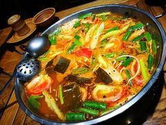 -亮欢寨酸汤鱼(沙冲路店)