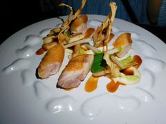 低温慢煮鸡胸配欧洲防风根青苹果及自制香浓鸡汁-AZUL by FUEL蓝色·法式酒馆(琶醍店)