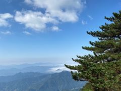 -罗田薄刀峰风景区