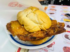 猪扒包-華人 華星冰室(氹仔 店)