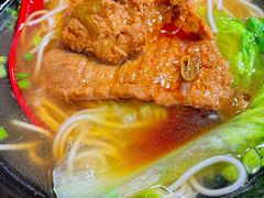 大排-老上海食惠裡小籠包生煎包