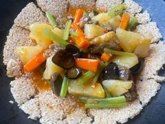 一个锅巴和时蔬-薇酌饮·陕西菜(南门外店)