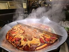 -湊湊火锅·茶憩(南京东路悦荟店)