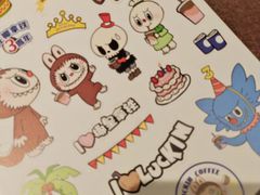 -瑞幸咖啡(大连罗斯福广场一层店)