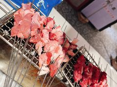 -喜悦小串丹东小黄牛海鲜烧烤大排档(民主广场店)
