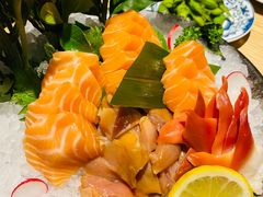 -枝魯枝魯自助料理