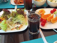 -厦门希尔顿逸林酒店·圆聚自助餐厅(五缘湾店)