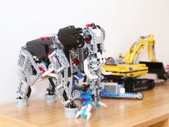 -童程童美·信息学竞赛·乐高机器人编程(长宁来福士校区)