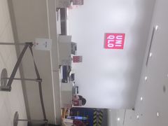 -优衣库(红谷滩万达店)