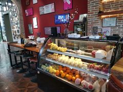 -桉树林A coffee 森林餐厅(三圣乡店)