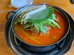 -喇喇排骨火锅·传统韩式脊骨汤(望京西园总店)