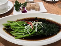 清炒茼蒿-龙井壹号·茶缘山景宴(龙井村店)