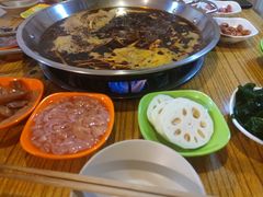 -毛毛老火锅(八年观音桥店)