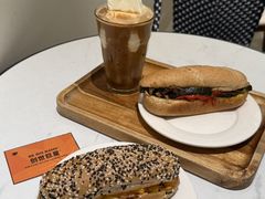 -Peet's 皮爷咖啡(乐峰店)