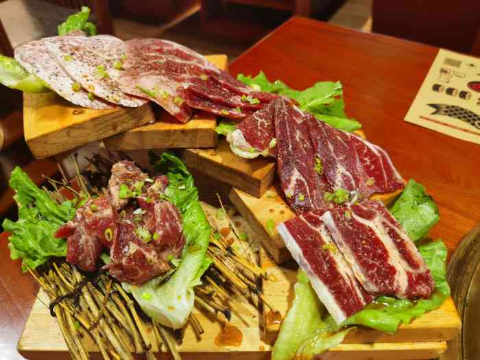 原宿烧肉酒场(万达店)-"今天母亲节,带麻麻和妹妹来吃顿饭,团购两.