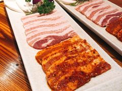 双色五花肉-万兴佳烤肉·长白山老味道(宏泰广场店)